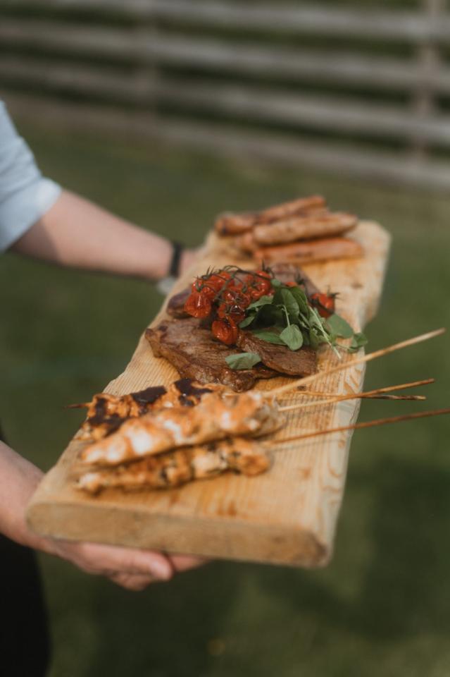 Sharing Board